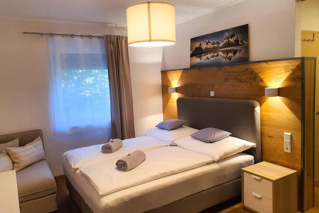 בודנסדורף Tiny Kozma Apartment מראה חיצוני תמונה